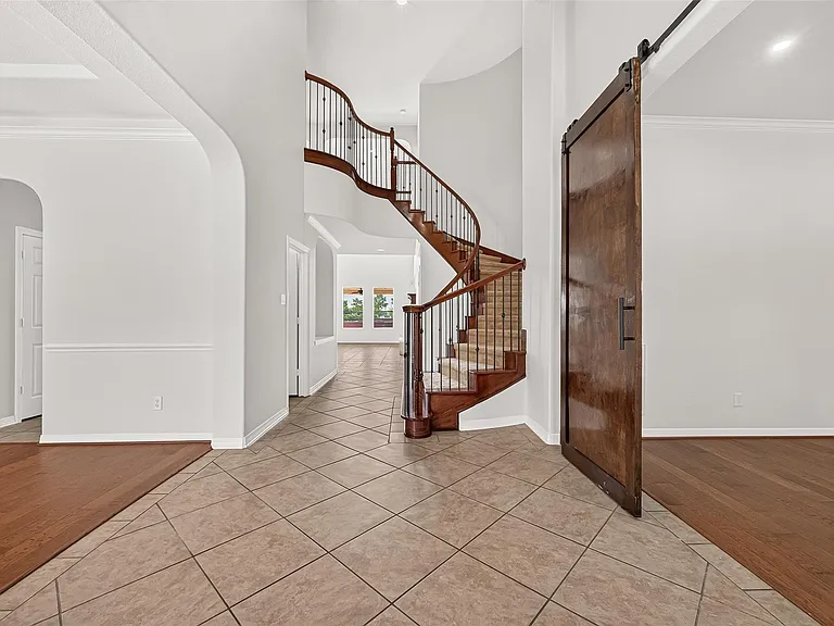 3719 Finch Springs Ln — Photo 9