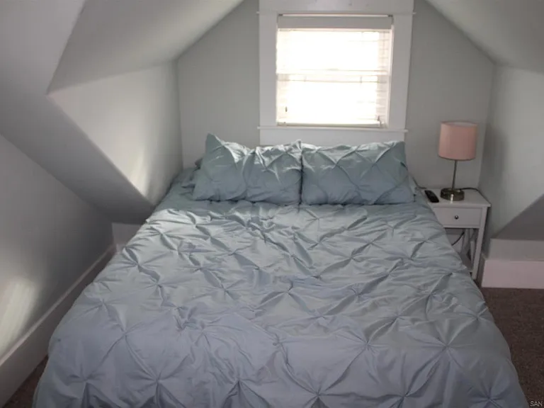 851 G Ave — Photo 21