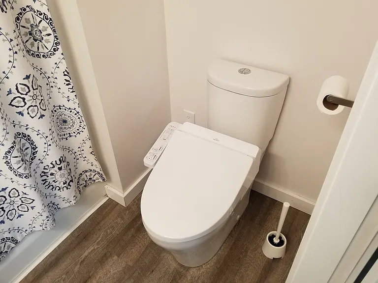 717 Claire Ln — Photo 13