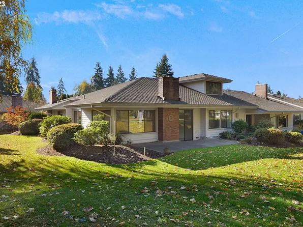 32475 SW Lake Point Ct, Wilsonville, OR 97070