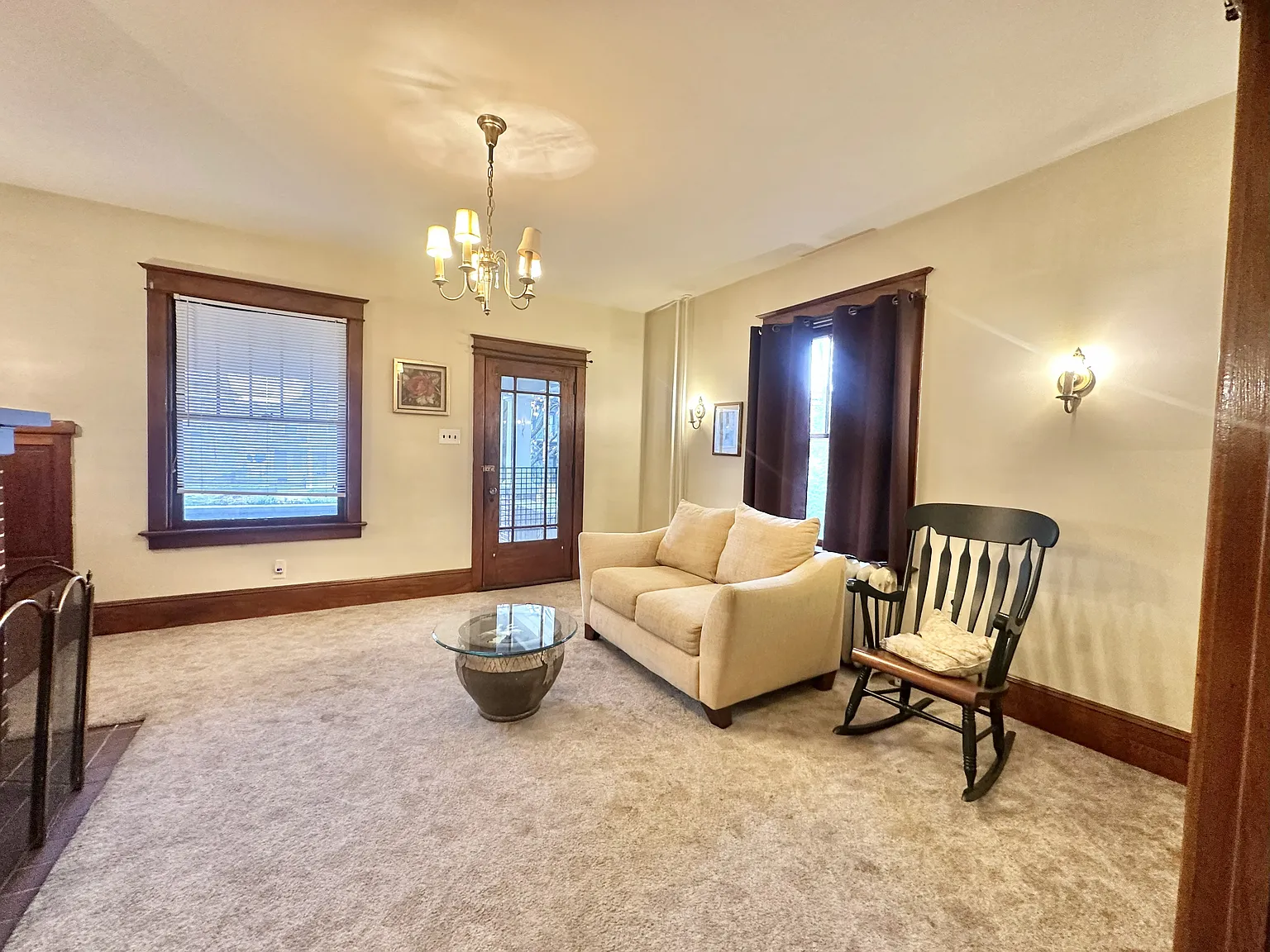 2 bed, 1176 sqft, $1,795 — Photo 2