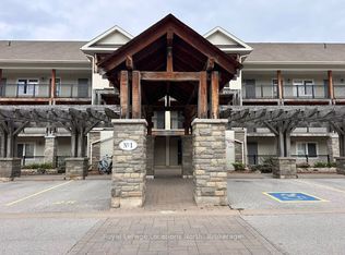 1 Brandy Lane Dr #304, Collingwood, ON L9Y0X4
