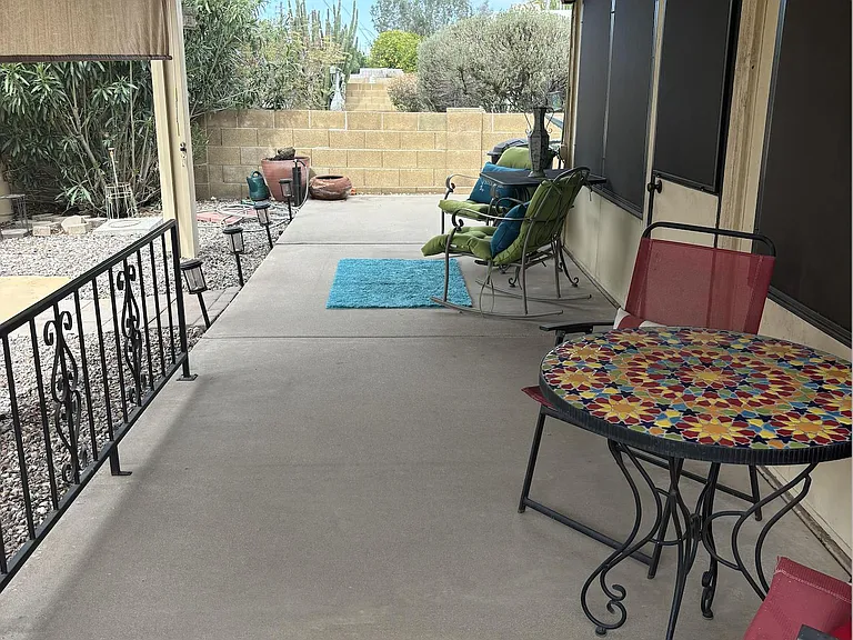 Spacious covered patio