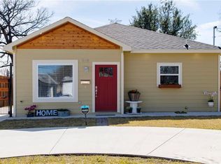 210 W Jerden Ln, Dallas, TX 75208
