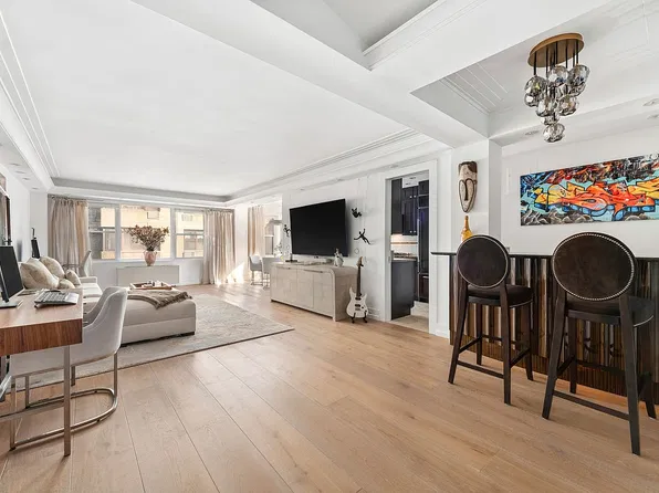 1025 5th Ave #9FS, New York, NY 10028