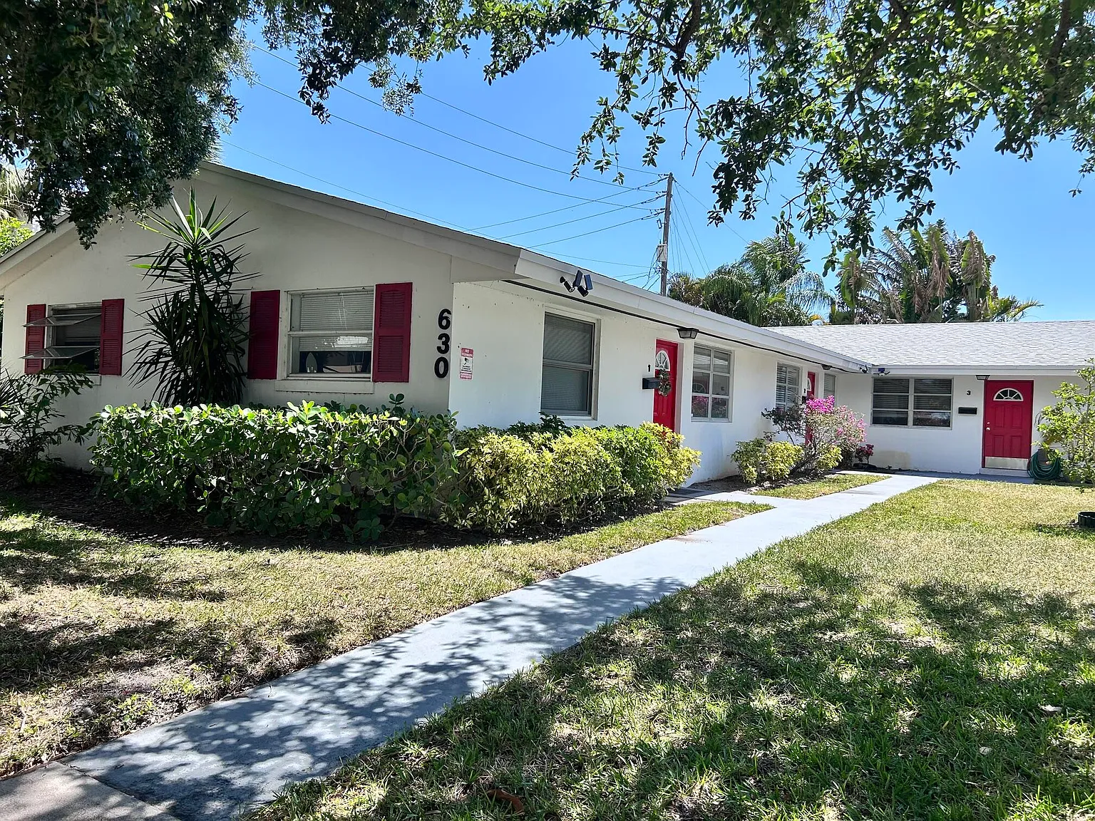 Studio, 4.0 bath, 3556 sqft, $1,950 — Photo 2
