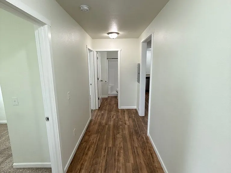 200 Railroad Ave #5 — Photo 6