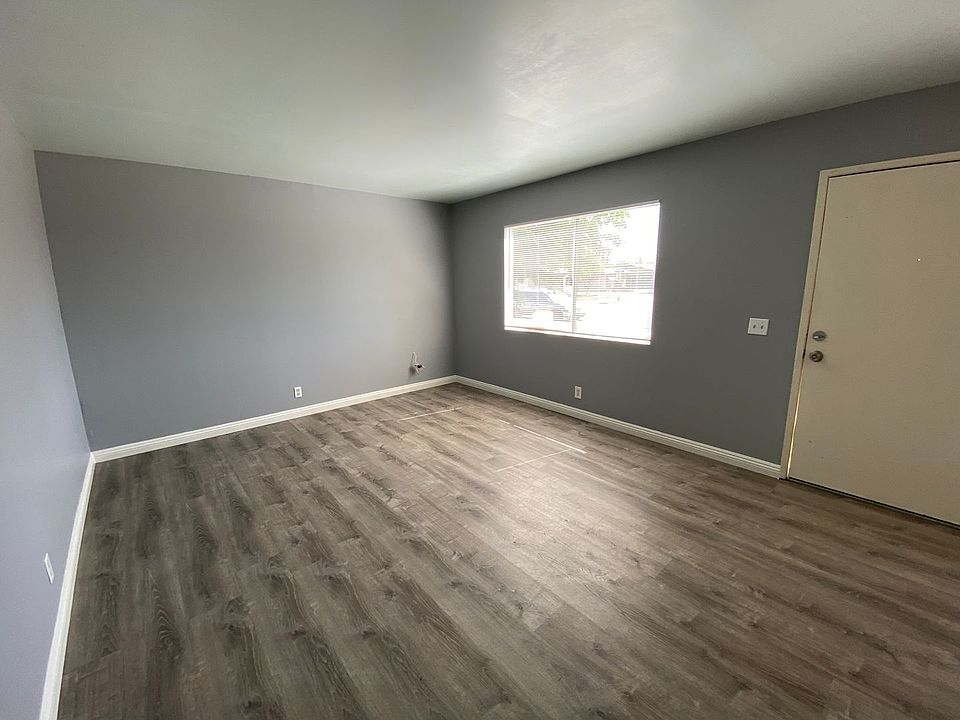 1st image of 317 Calle Nogales