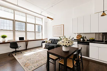 176 Johnson Street, #4G