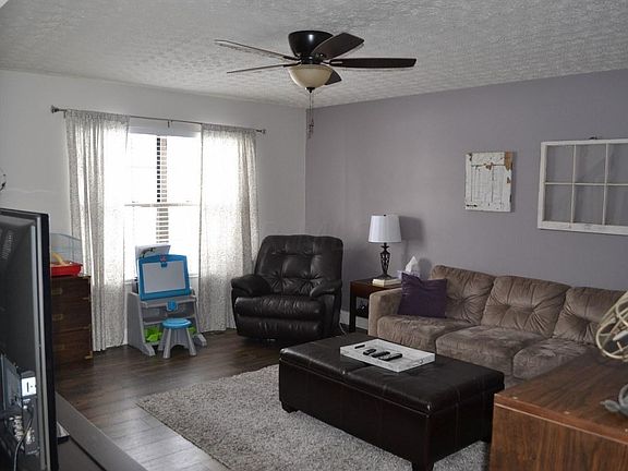 3rd image of 1603 Milington Way