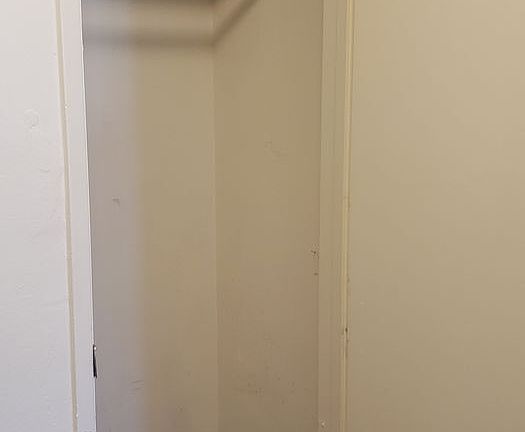 4th image of 4881 70th St APT 1