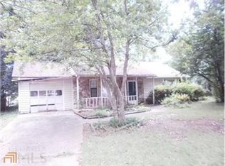 5745 Northfield Ct, Ellenwood, GA 30294