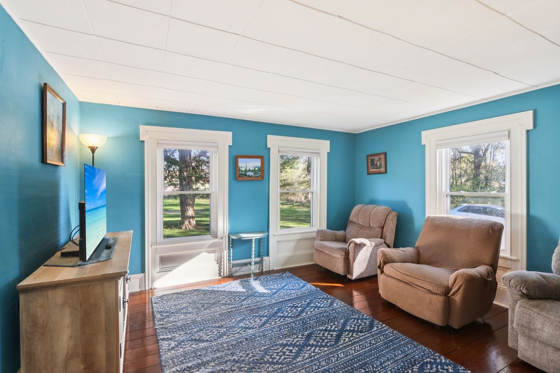 next background image