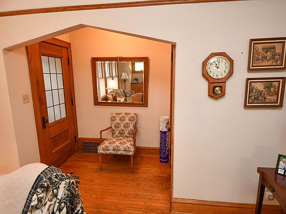 5th image of 2100 N 60th St #2106