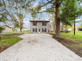 422 S Apple Rd, Osceola, IN 46561