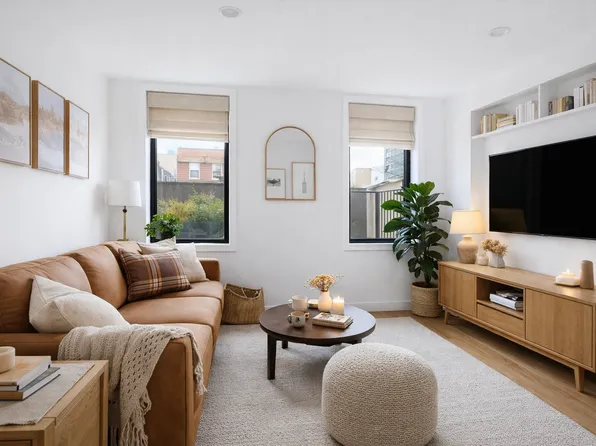 163 Roebling Street image 1 of 7