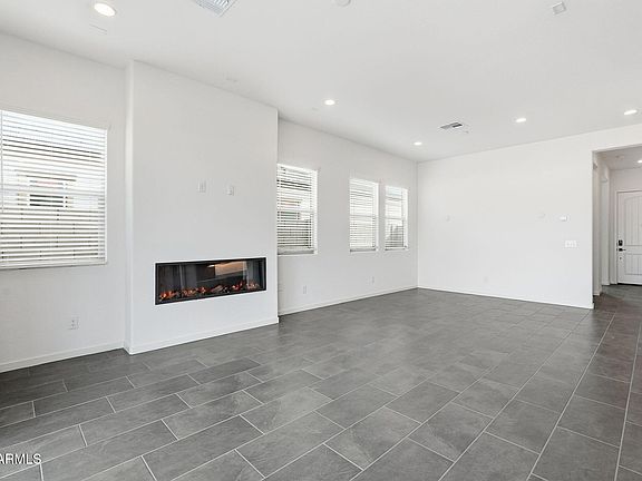 5th image of 15462 S 182ND Avenue