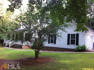 152 Lake Hampton Dr, Hampton, GA 30228