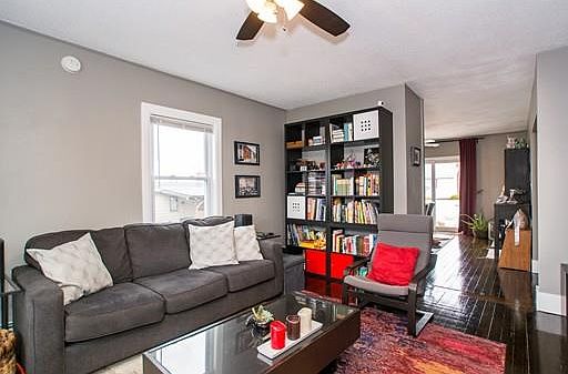 1st image of 264 Newton St #2