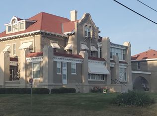 627 N Ripley St APT 9, Davenport, IA 52803