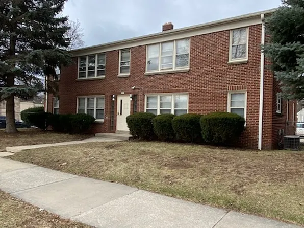 2905 N 76th St APT 2, Milwaukee, WI 53222