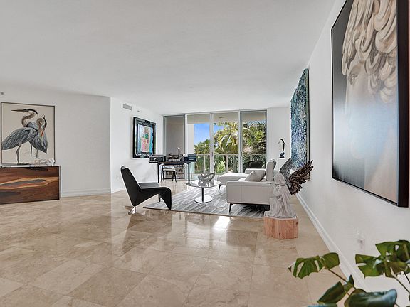 5th image of 550 SE Mizner Boulevard #B506