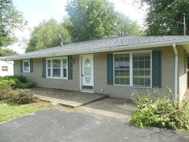 1st image of 207 Mount Clifton Dr