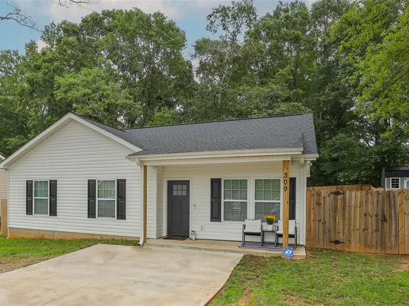 309 Saluda St, Belton, SC 29627