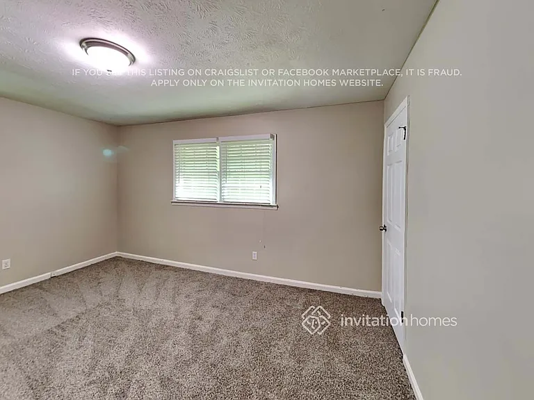 5675 Elmtree Dr — Photo 9