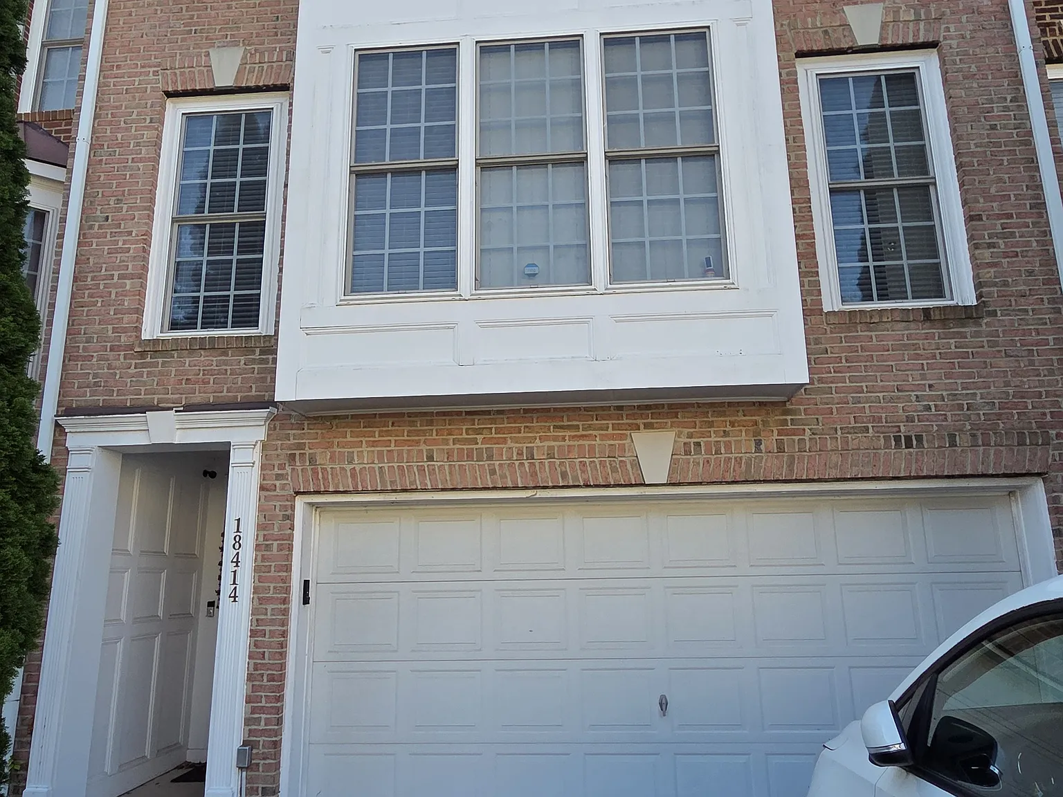 3 bed, 2316 sqft, $3,500 — Photo 1