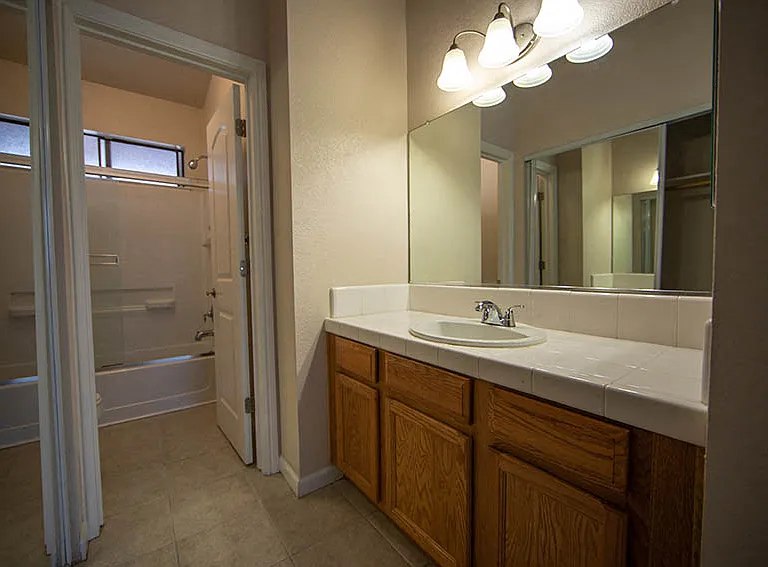 Laurel Grove — Photo 47