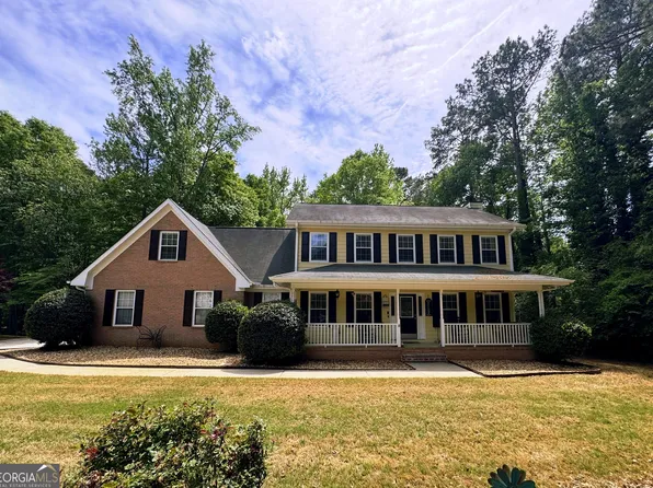 125 Chardonnay Oaks Dr, McDonough, GA 30252