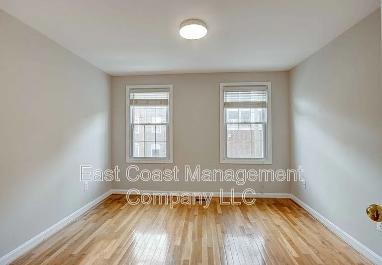 203 S Regester St — Photo 15