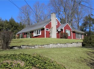 20 Elm Rd, Katonah, NY 10536