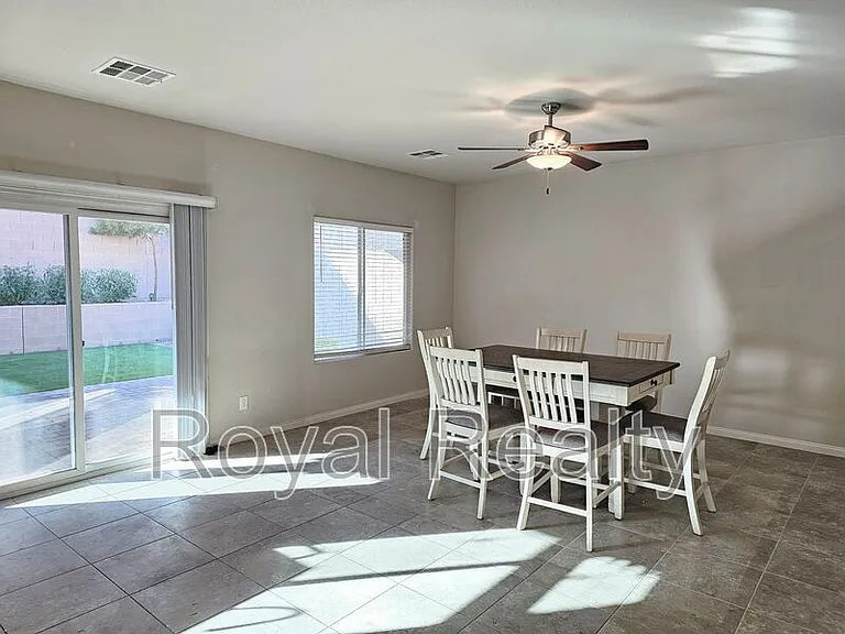 1171 Twincrest Ave #2 — Photo 8