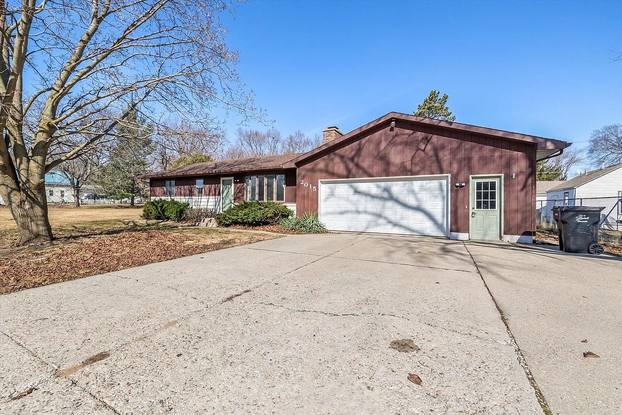2015 Shirland AVENUE, Beloit, WI 53511 Zillow