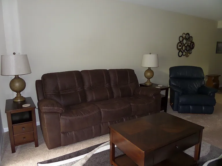 Fieldstone Apartments — Photo 41