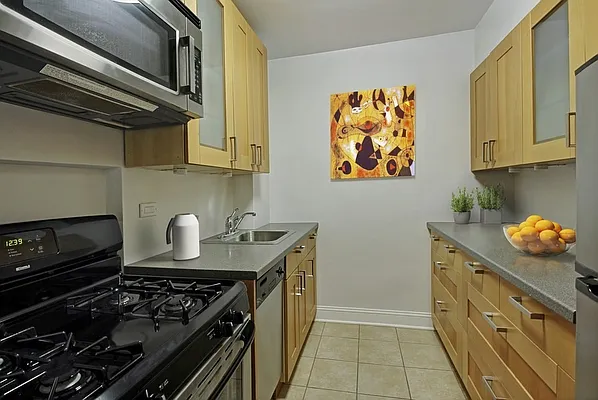 Sold by Fionn Campbell | media 2