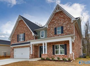6226 Pembrook Pond Pl, Owens X Rds, AL 35763