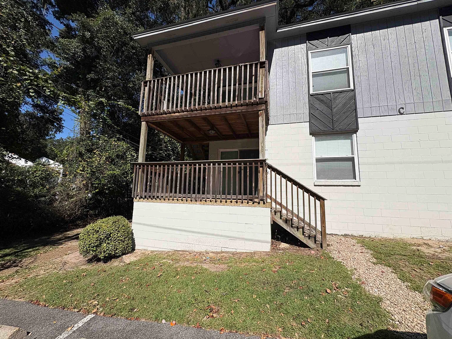 1 bed, 1.0 bath, 644 sqft, $995 — Photo 1
