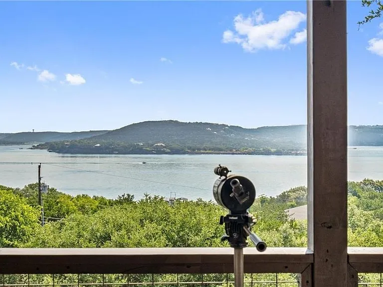 5224 McCormick Mountain Dr — Photo 6