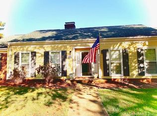 1201 Berry Ridge Rd, Charlotte, NC 28270