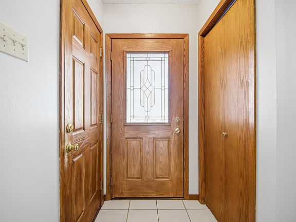 4th image of 2305 13th St SW