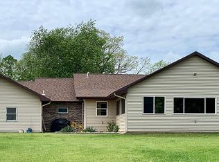 18754 Taft Rd, Big Rapids, MI 49307