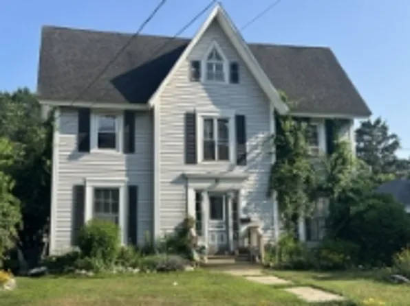 199 Main Street, 199 Main St #1, Gorham, ME 04038