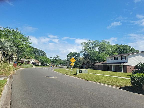 5th image of 1214 Turtle Creek Dr N