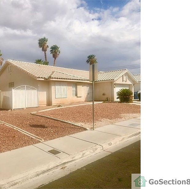 1st image of 2416 Grand Basin Dr