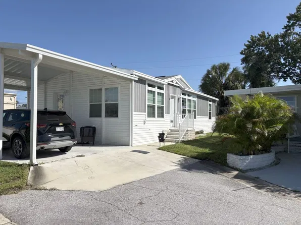 2505 E Bay Dr Lot 68, Largo, FL 33771
