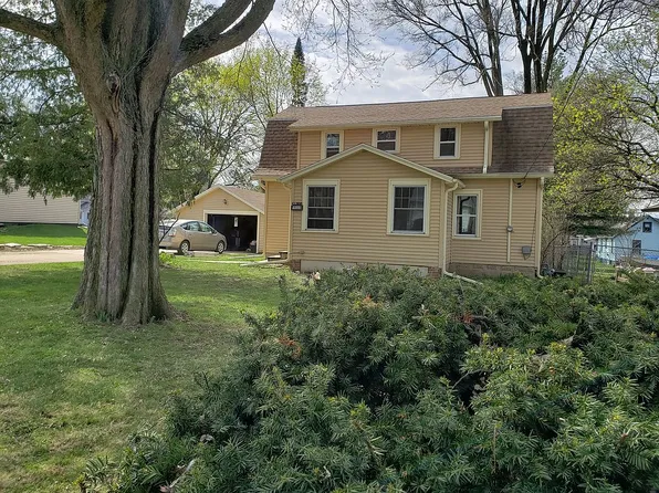1332 Putnam Ave, Janesville, WI 53546