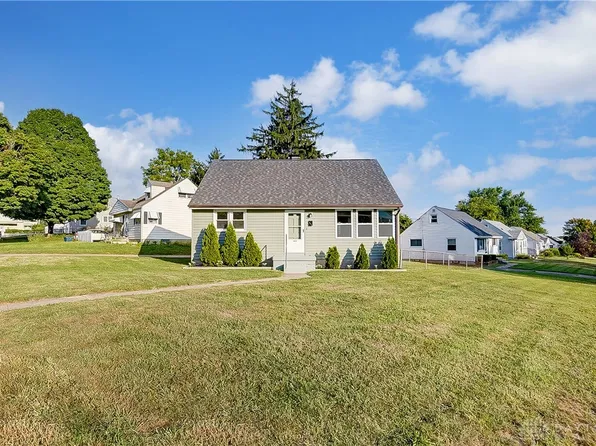 4815 Crestview Rd, Dayton, OH 45431